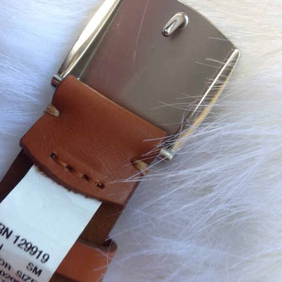 Calvin Klein Micro Plaque Buckle Leather Belt Tan Small NWT - Picture 7 of 8